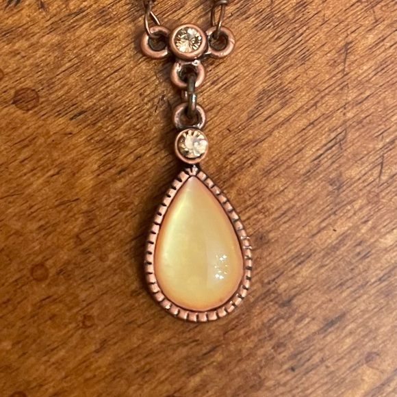 1928 Yellow Moon Drop Copper Tone Necklace (Reversible Scroll Copper Drop) - Picture 4 of 6